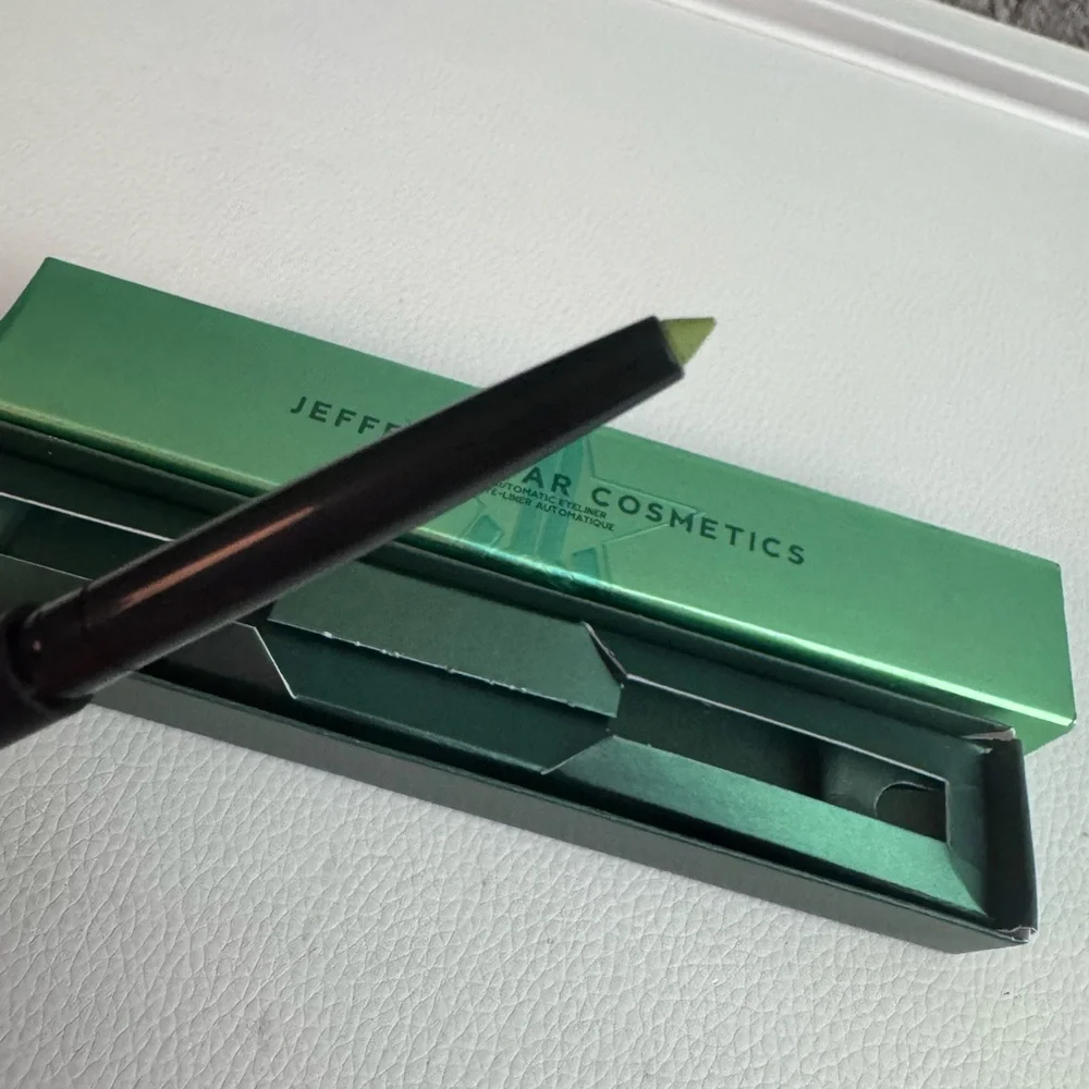 NIB Jeffree Star automatic eyeliner
